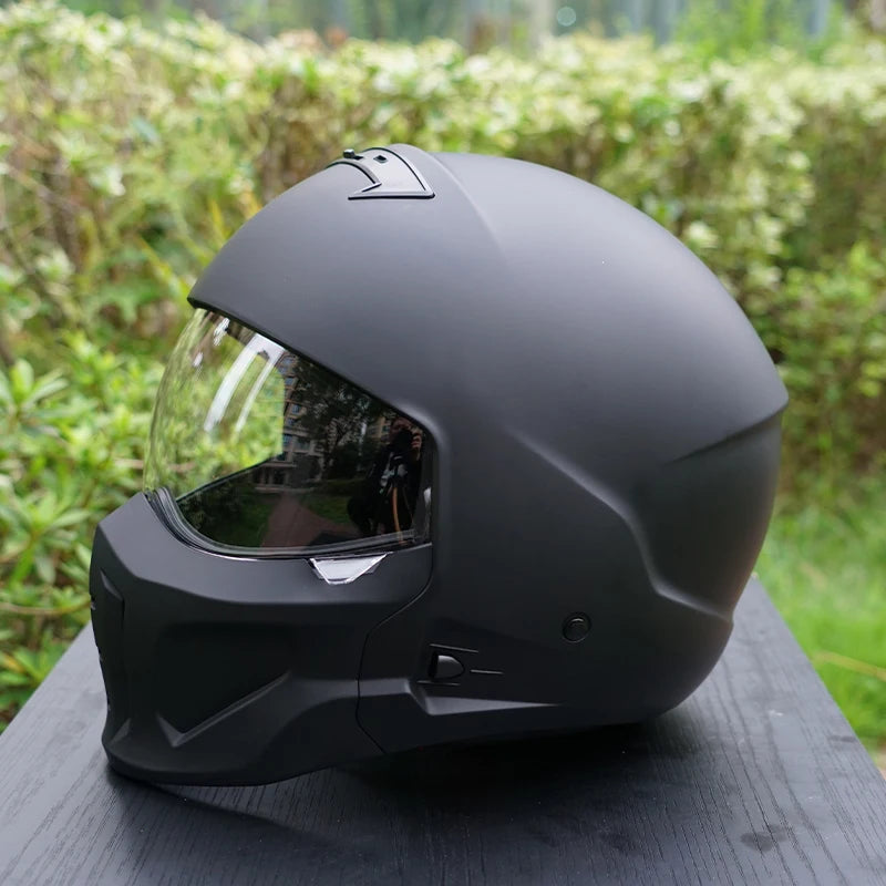 Black Matte skull dark wind motorcycle helmet men Mecha Mask Design style 3-color lenses winter helmet fashion men Can assembled