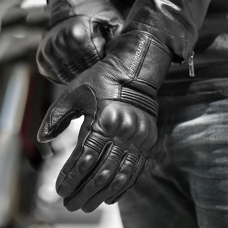 Real Leather Motorcycle Gloves Waterproof Windproof Winter Warm Gloves Touch Operate Guantes Moto Fist Palm Protect
