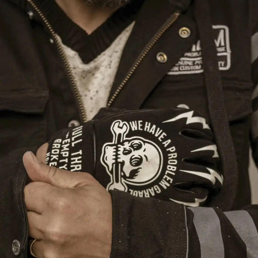 FUNTIMES Motorcycle Gloves Motorcycle Gloves Racing Long Hard Shell Leather Riding Gloves Thick Breathable Gloves