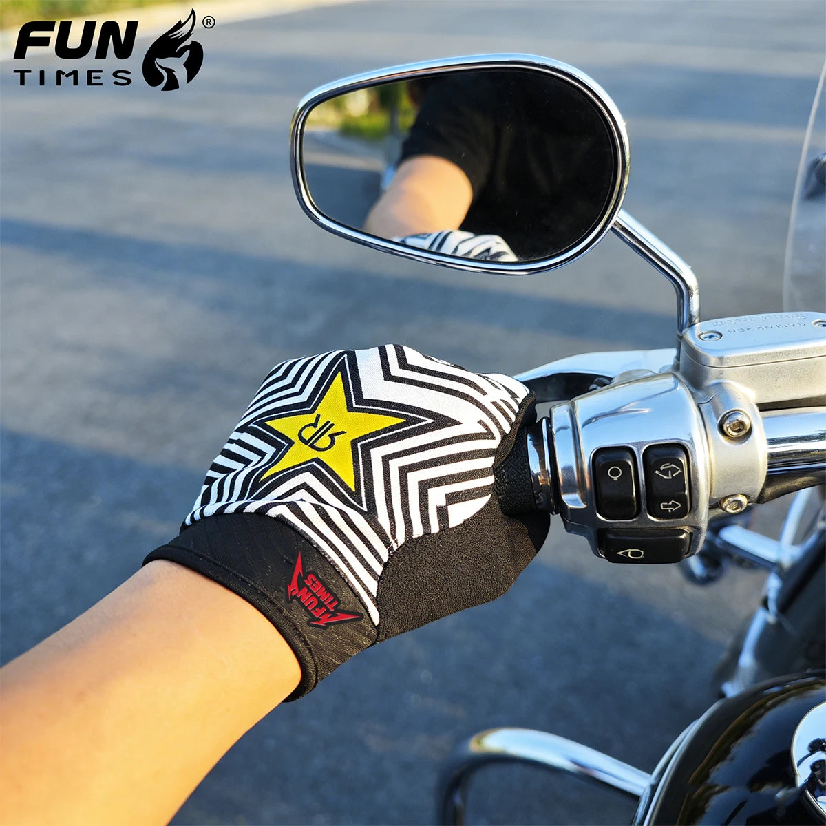 FUNTIMES latest little fox pattern design motorcycle riding full finger gloves black and white striped split finger gloves