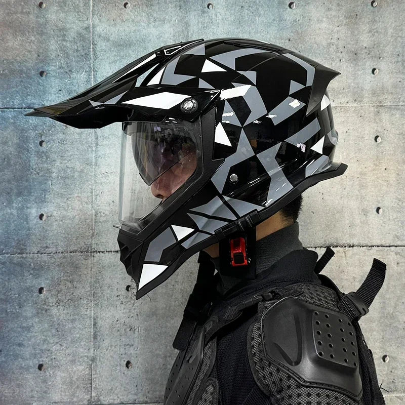 New Motorcycle Helmet Full Face Double Lens Off-Road Racing Helmet Four Seasons Cascos Para Moto Capacete De Moto DOT Casco Moto