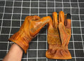 Handmade Genuine Leather Retro Motorcycle Gloves Full Finger Touch Screen Knuckle Protection Racing Riding Motorcycle Gear