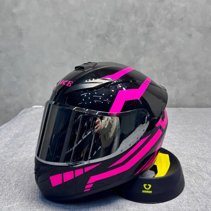 Ultra Durable Touring Full Face Motorcycle Helmet with Soft Lining Designed for Long Rides Comfortable and Reduced Wind Noise