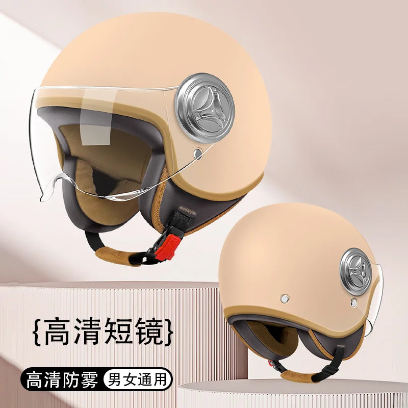 Lightweight retro 3/4 face style motorcycle helmet - Adult helmet. Suitable for both men and women.