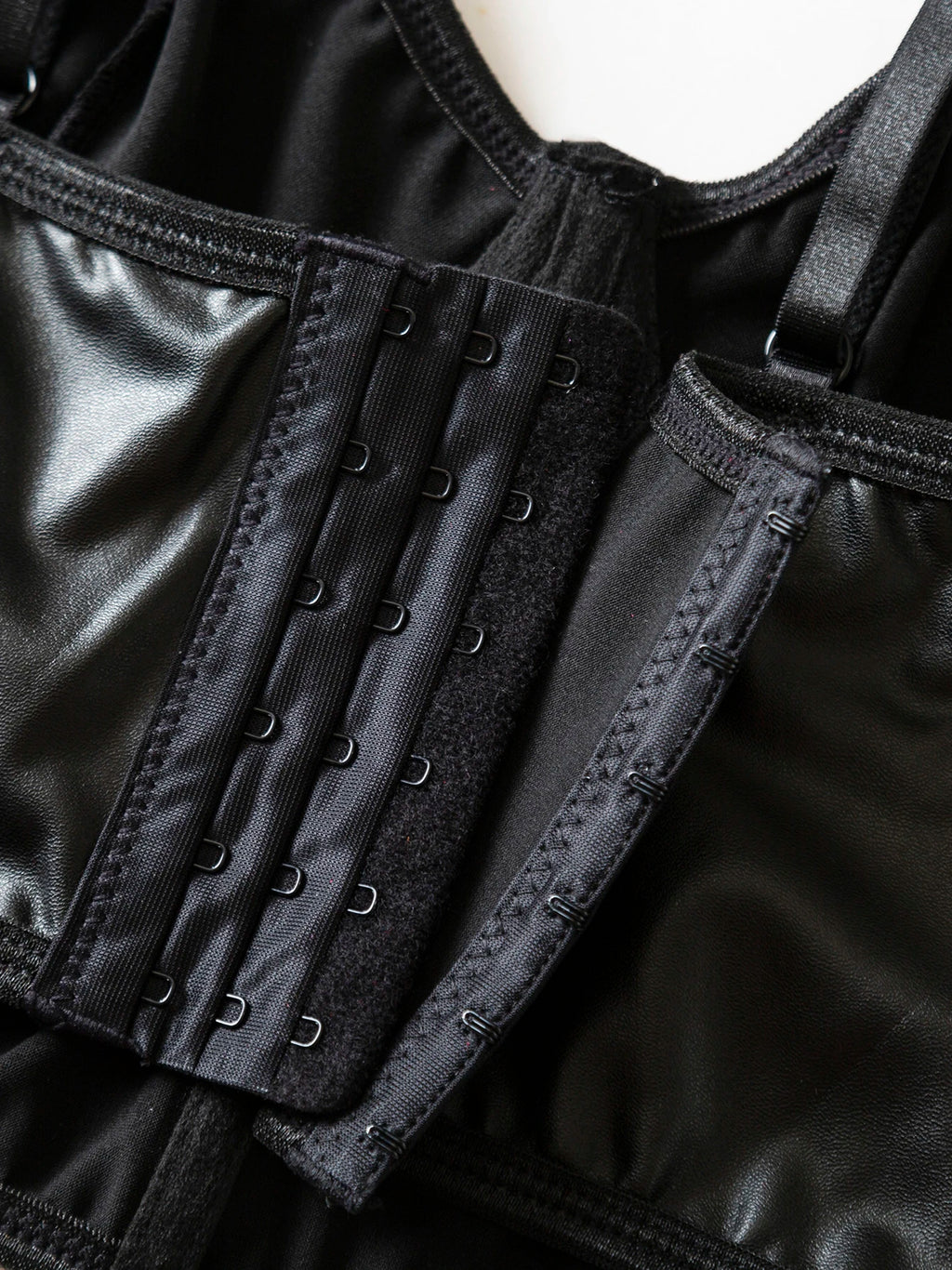 Gothic Leather  Corset Deep V Camisole Vest Punk Style Metal Decorated Spicy Girl Top Inner Outer Short Combo