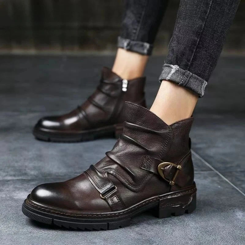 HOT Handmade Motorcycle Riding Shoes Casual Genuine Leather Chelsea Boots for Men Retro Fashion Buckle Zip Short Moto Boots