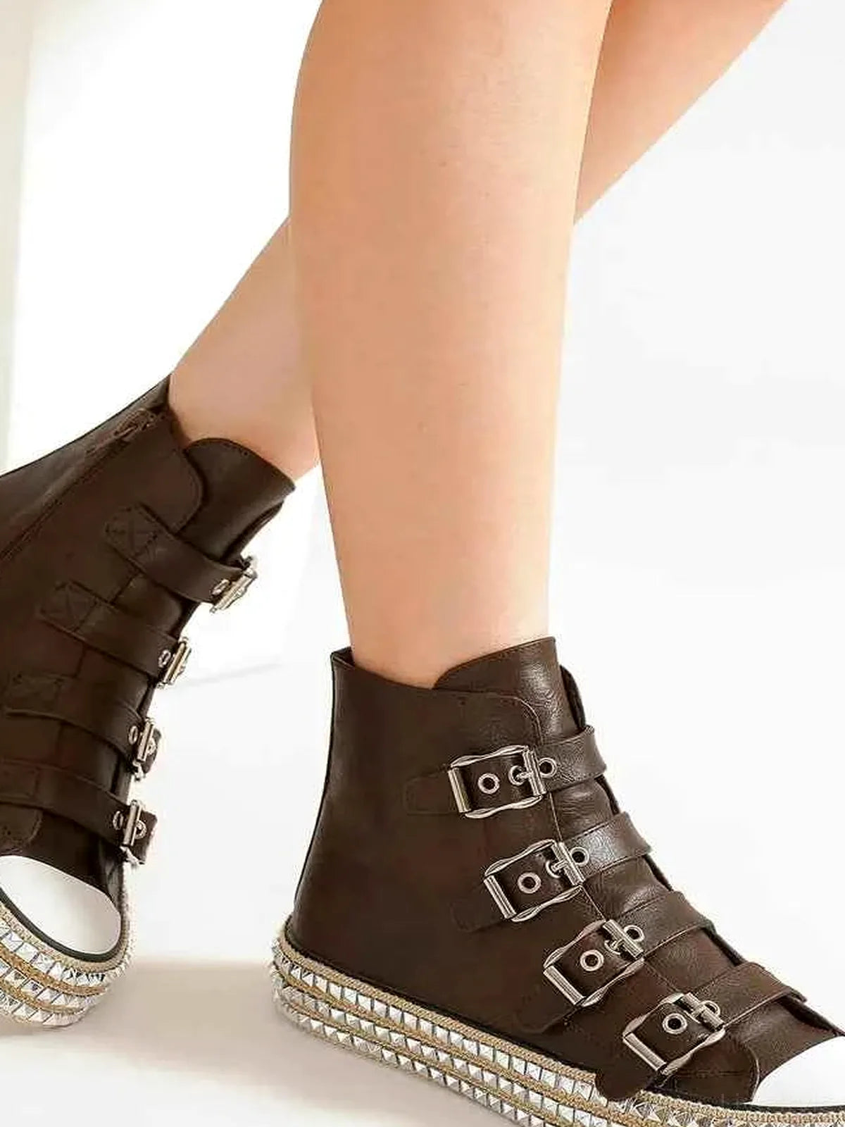 Trendy Punk-Inspired Multi-Buckle Studded Platform Sneakers