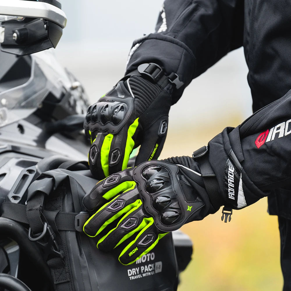 New Motorcycle Gloves For Winter Windproof Waterproof And Warm Riding Motorcycle Anti Drop Touch Screen Full Finger Gloves