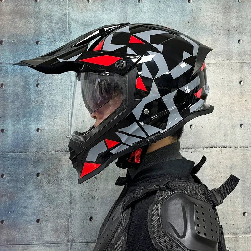New Motorcycle Helmet Full Face Double Lens Off-Road Racing Helmet Four Seasons Cascos Para Moto Capacete De Moto DOT Casco Moto